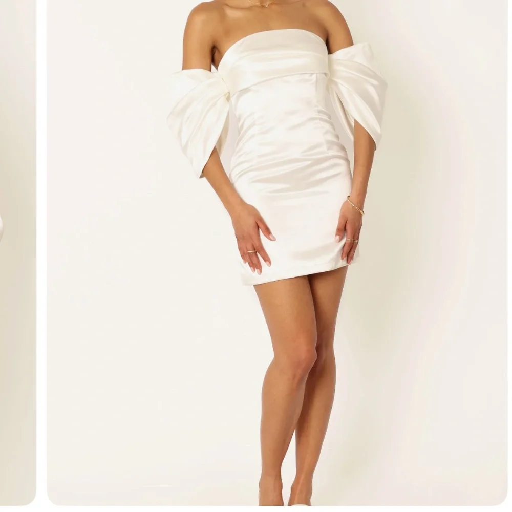 *SOLD* Nisha Strapless Mini Dress - White - Picture 1 of 5